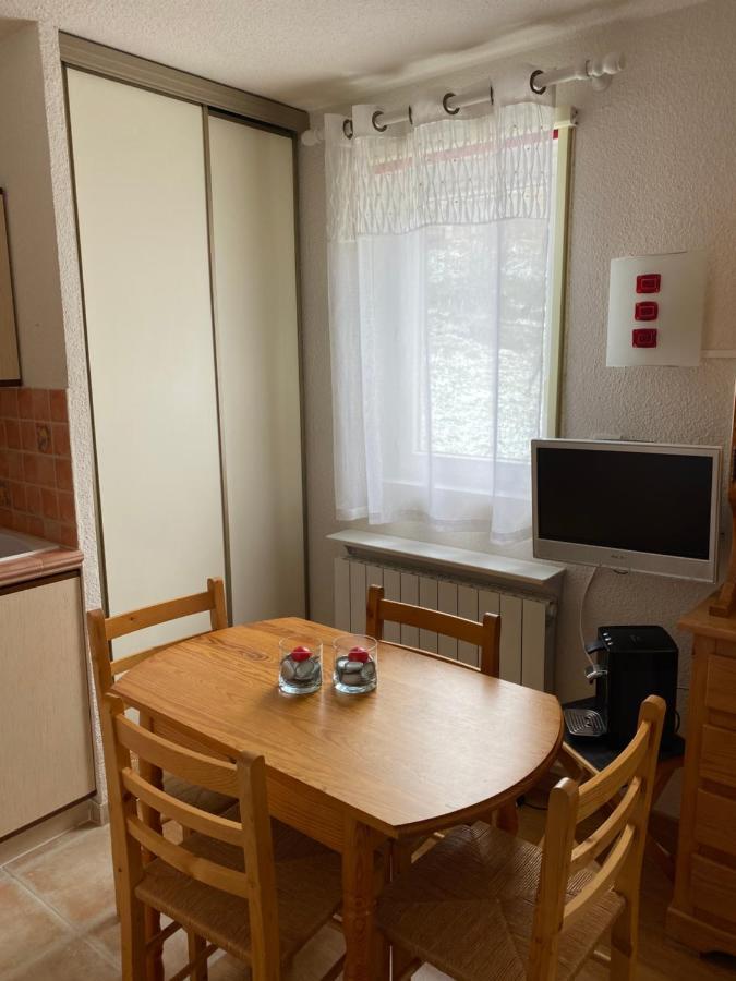 Studio Font-Romeu Avec Place De Parking Bagian luar foto
